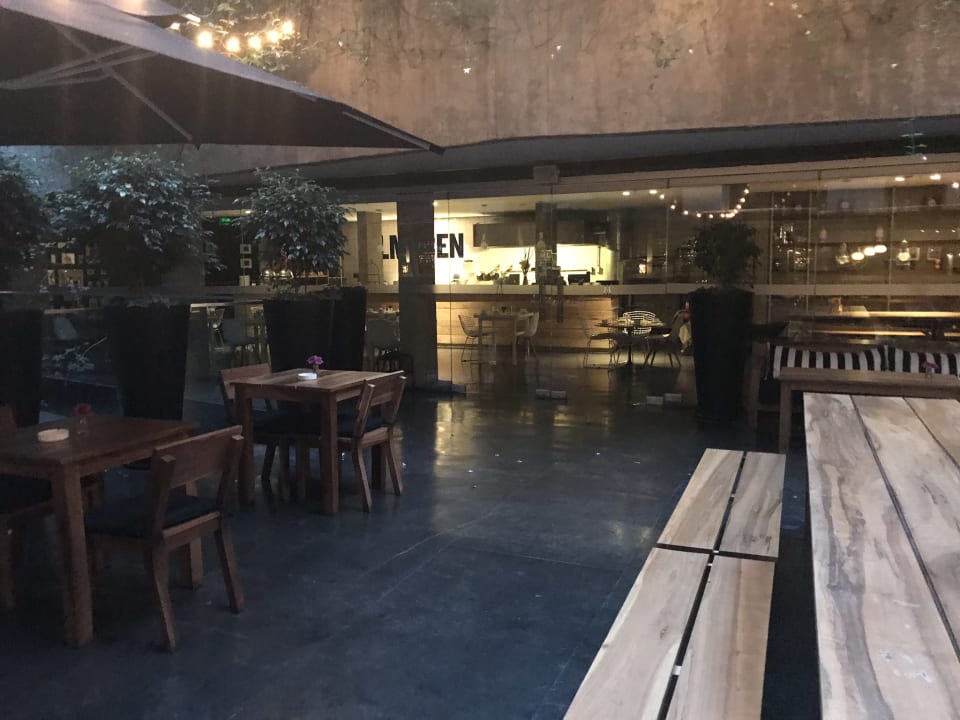 Gartenanlage Anselmo Buenos Aires, a Curio Collection Hotel by Hilton