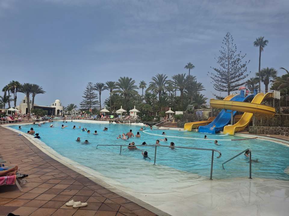 Pool Abora Interclub Atlantic by Lopesan Hotels