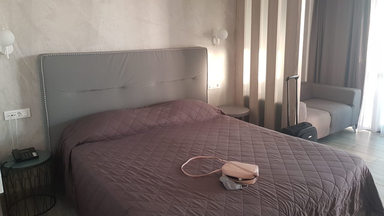 Zimmer Hotel Lagomandra Beach