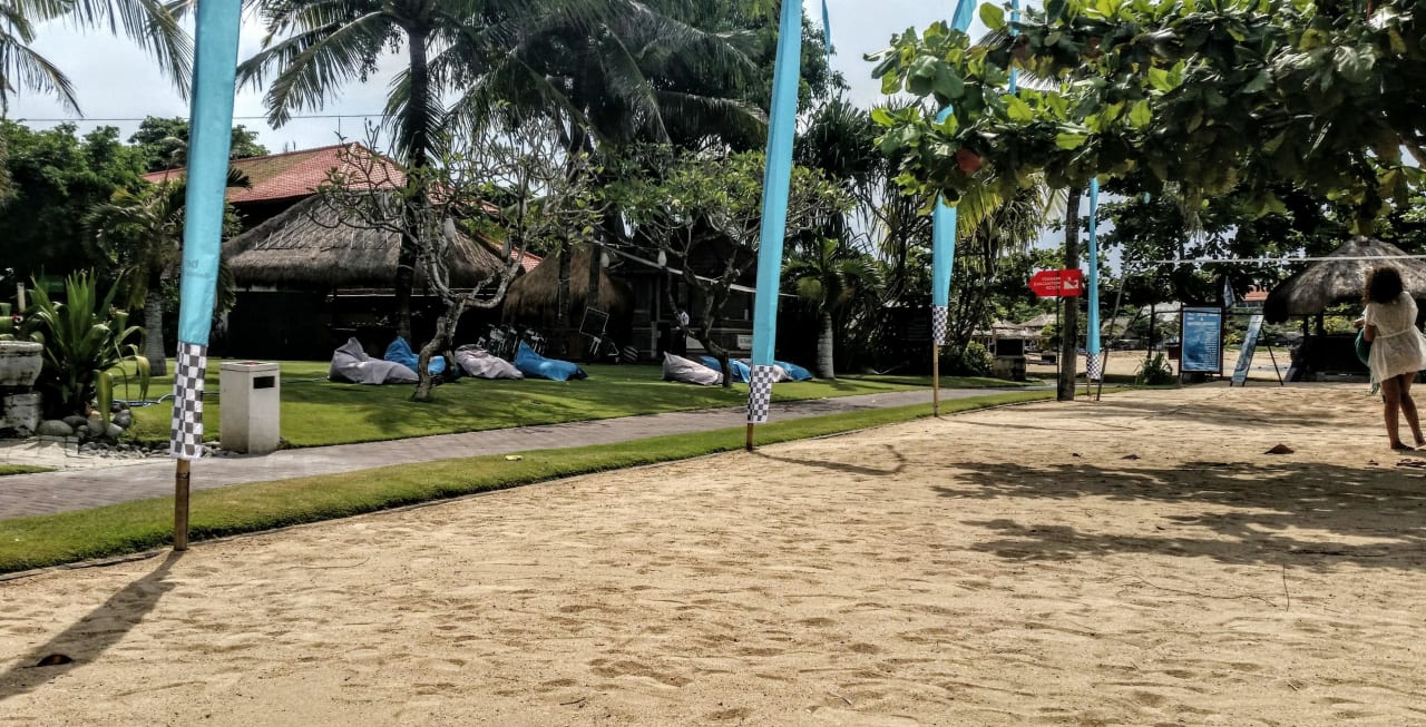 Strand Sol by Melia Benoa Bali
