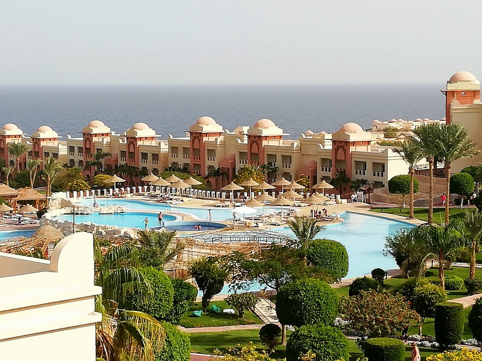 Außenansicht Serenity Alpha Beach