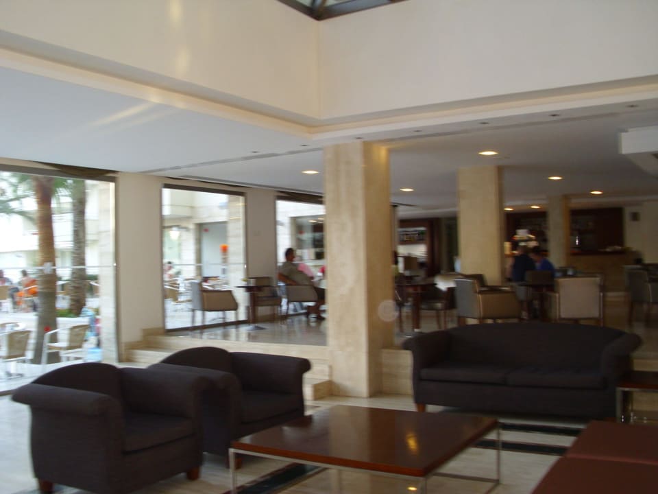 Eingangsbereich Aparthotel Playa Dorada