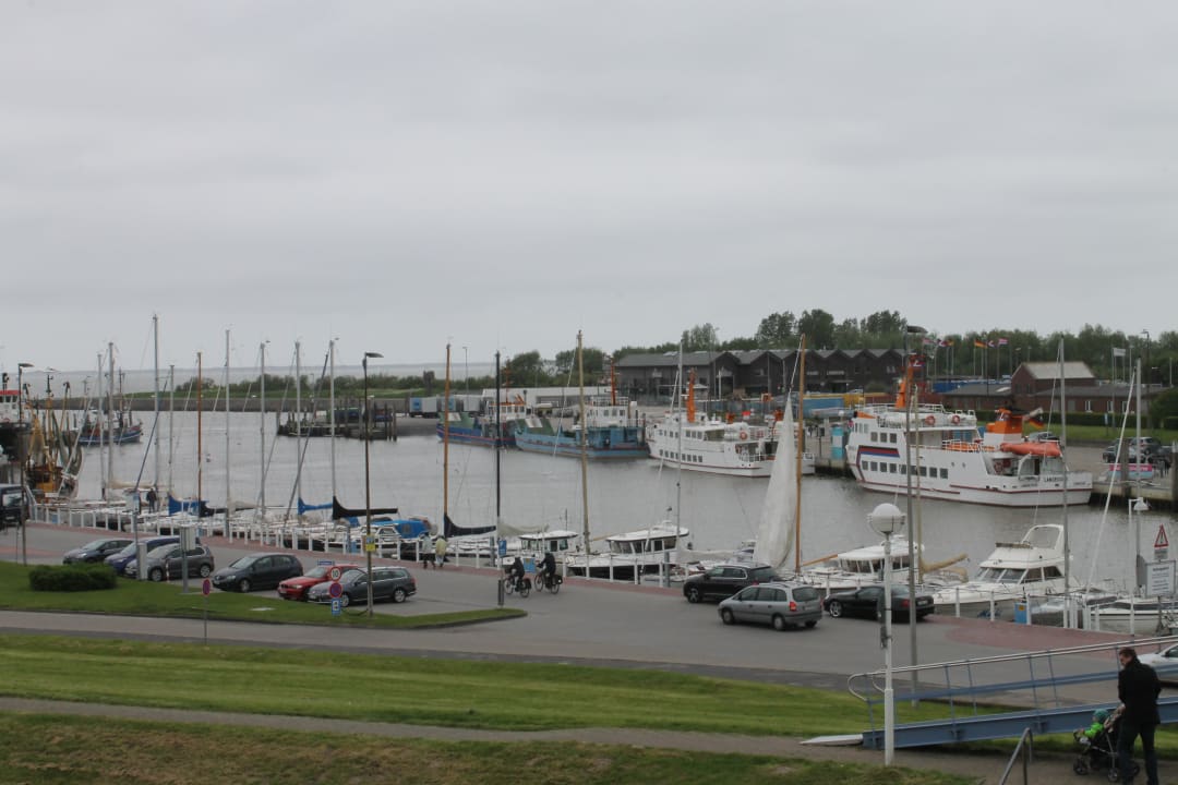Ausblick Vier Jahreszeiten am Yachthafen