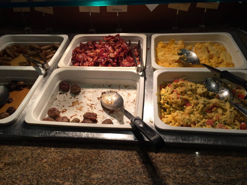 Frühstücksbuffet Seehotel Großherzog von Mecklenburg