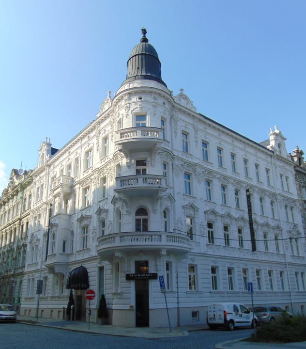 Außenansicht Theresian Hotel & Spa