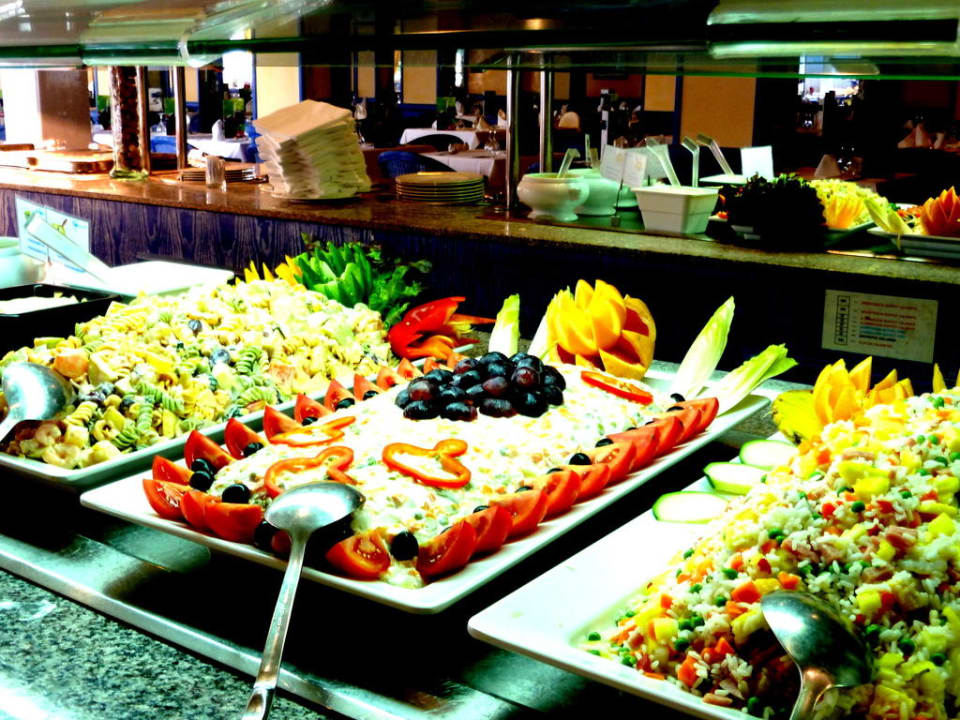 Am Salatbuffet Grupotel Los Principes & Spa
