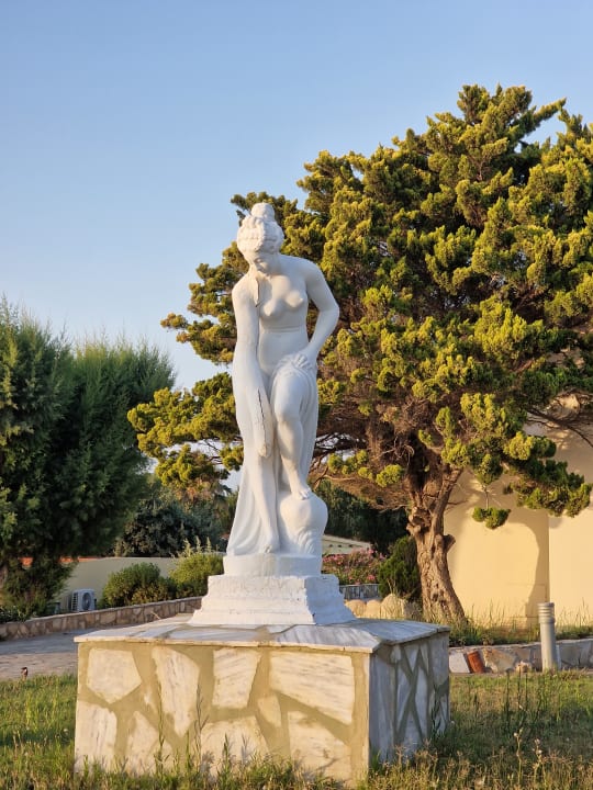 Gartenanlage Euro Village Achilleas Hotel