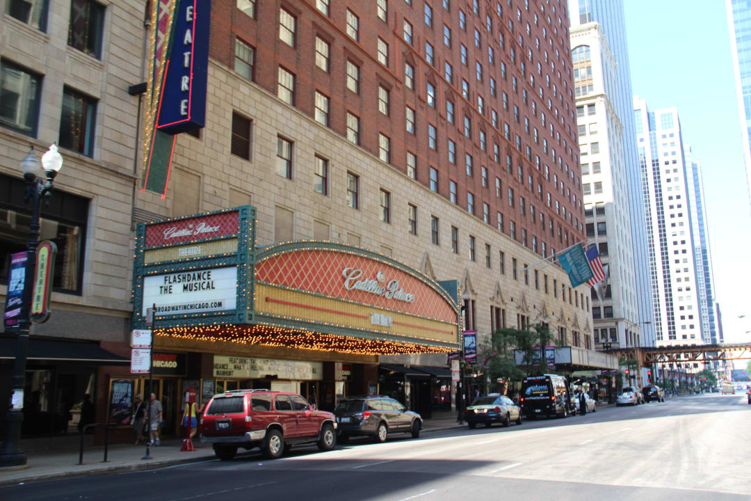 Blick auf Eingangsbereich (hinterer Teil) The Allegro Royal Sonesta Hotel Chicago Loop