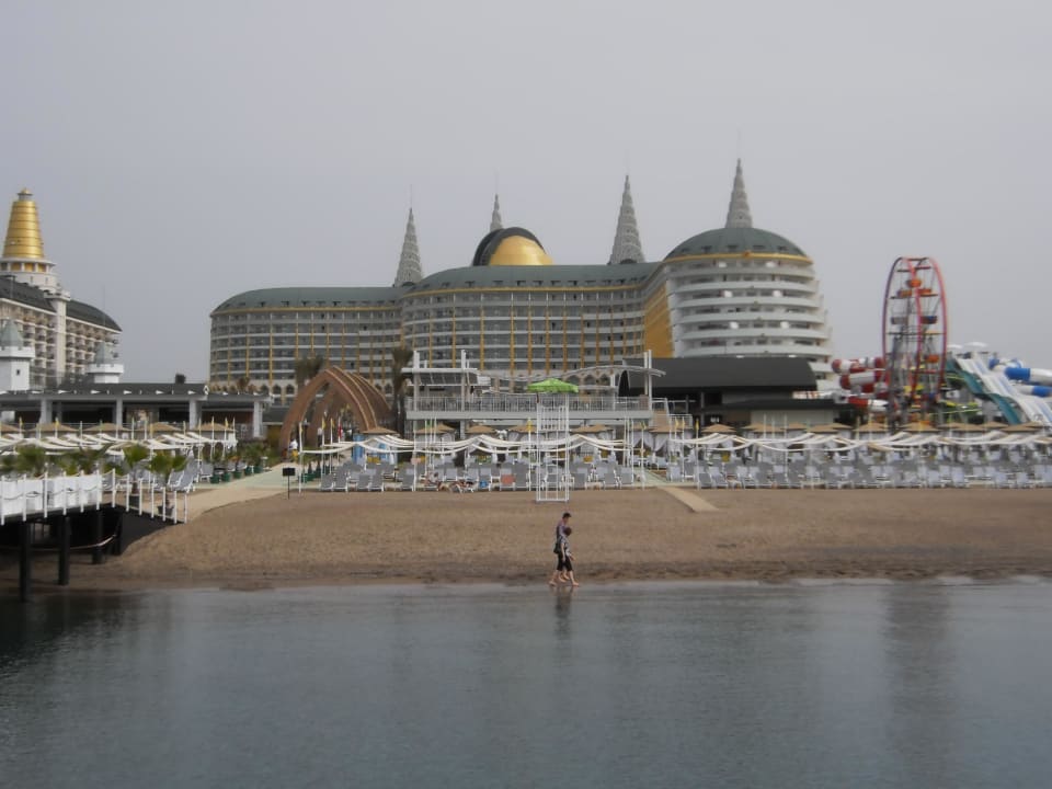 Blick vom Strand aus zum Hotel Hotel Delphin Imperial