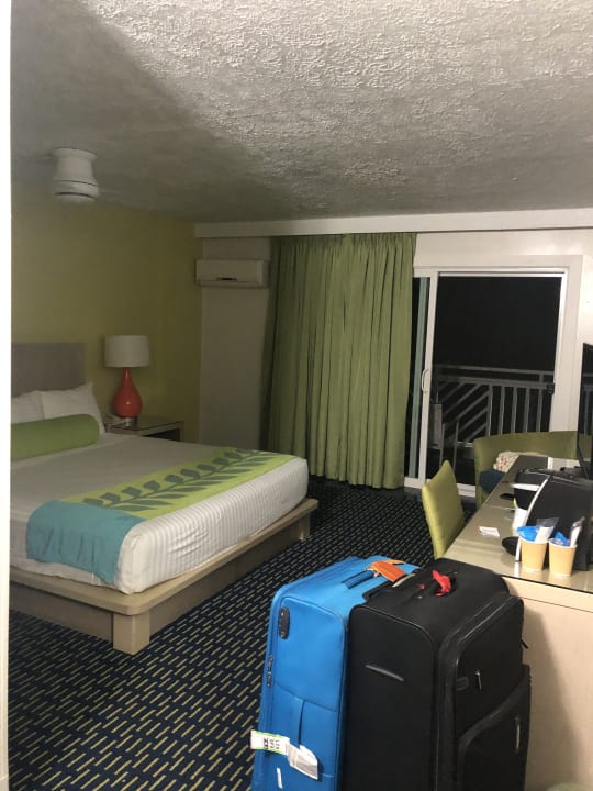 Zimmer Kauai Shores Hotel