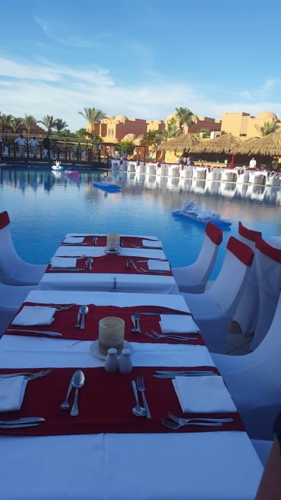 Galadinner Jaz Makadi Oasis Resort