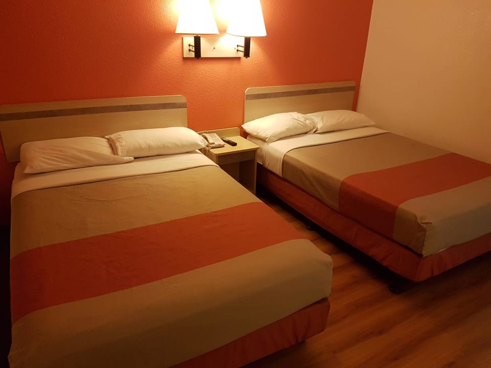 Schlafen Motel 6 Mojave
