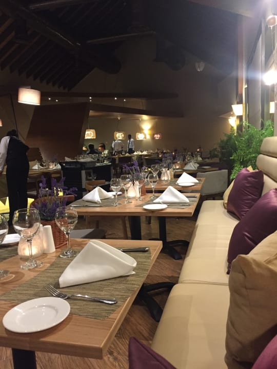 Restaurant Dreams Onyx Resort & Spa