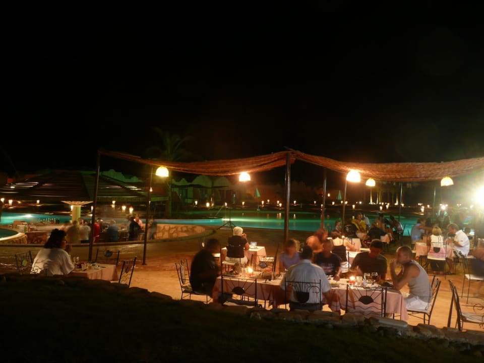 Cena in piscina ONATTI Beach Resort - Marsa Alam