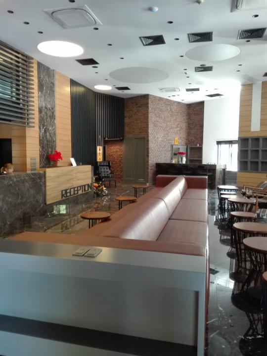 Lobby Hotel Orfeus Park