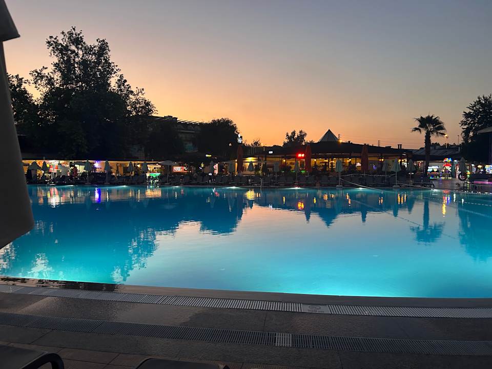 Pool VONRESORT Golden Beach