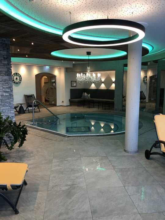 Pool Platzlhof - Mein Hotel im Zillertal