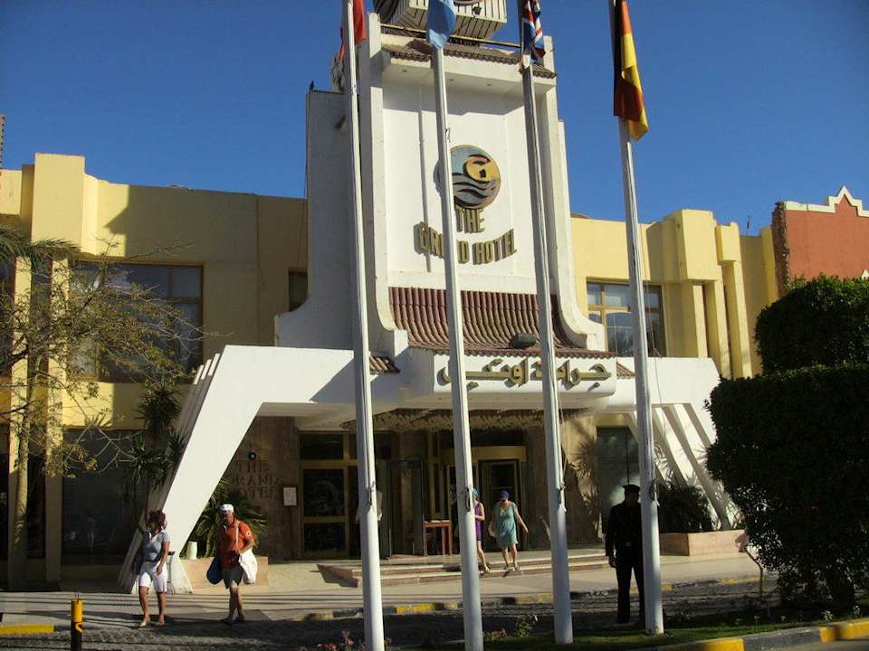 Hoteleingang The Grand Hotel Hurghada