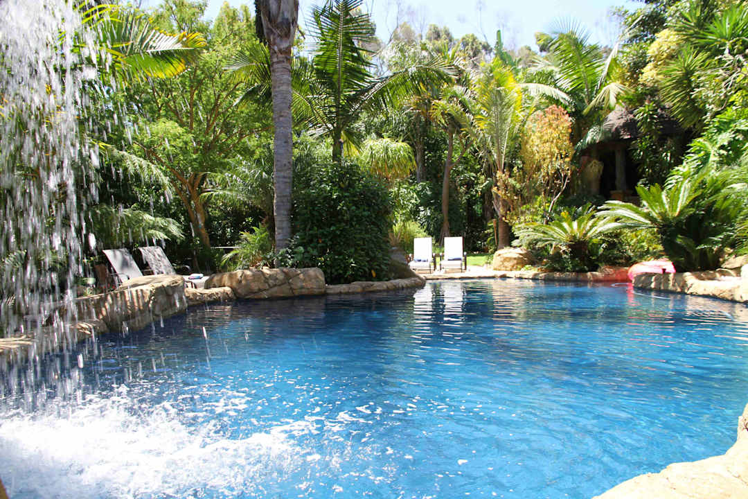 Pool Guesthouse Littlewood Garden