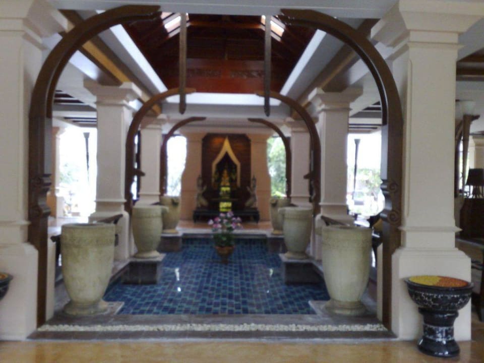 Lobby Hotel Andaman Cannacia Resort