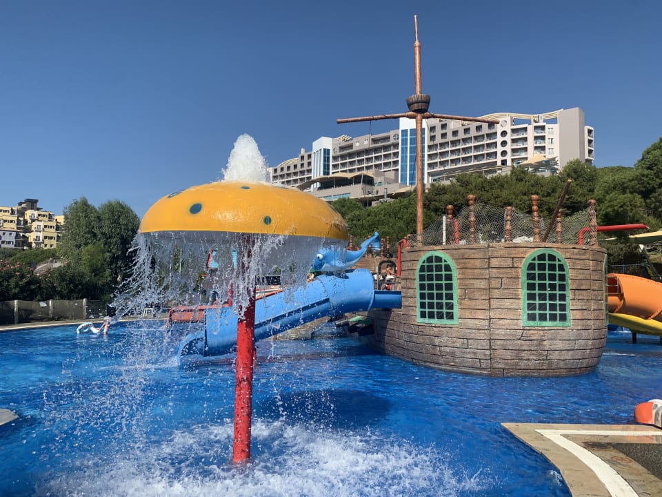 Pool Aria Claros Beach & Spa Resort