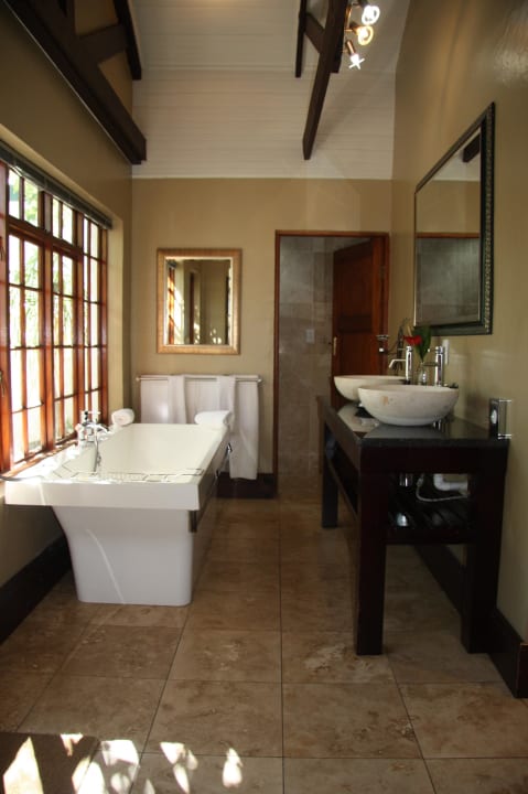 Grosses Bad  Hotel Woodall Country House