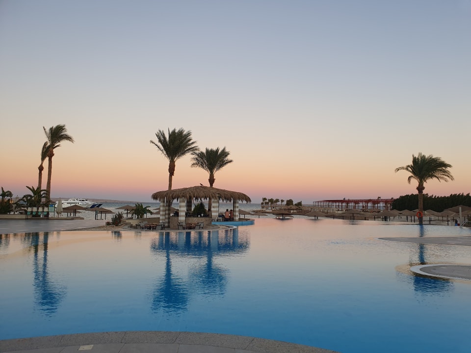 Pool JAZ Elite Casa del Mar Beach