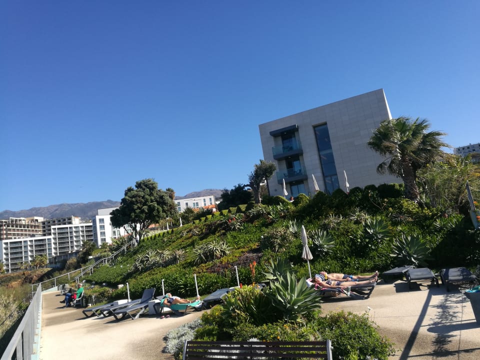 Gartenanlage Hotel Golden Residence