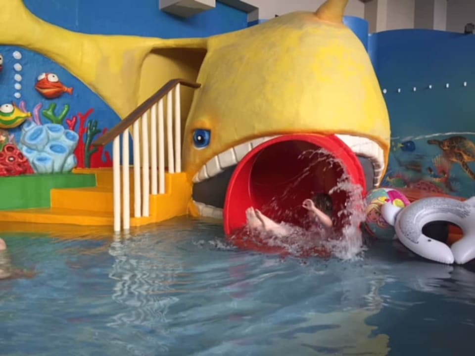 Basen Hotel Aurora Family & SPA