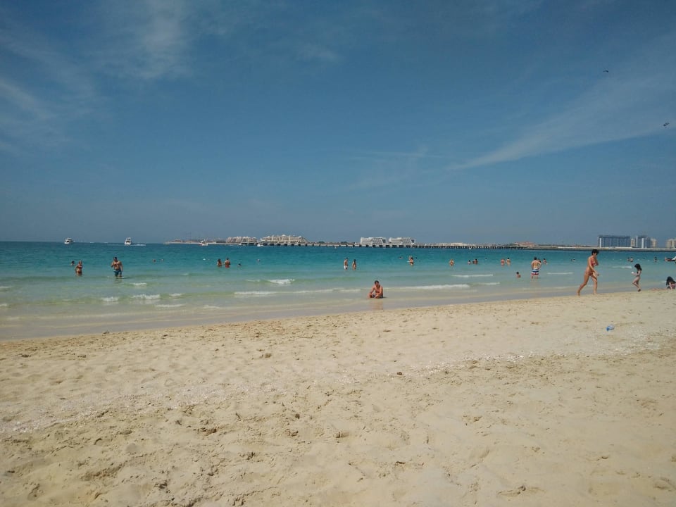 Strand direkt vor dem Hotel Blue Beach Tower The Walk JBR