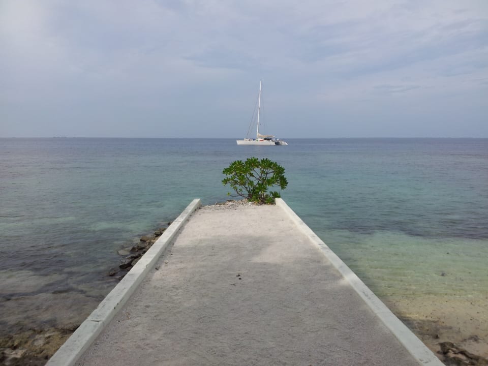 Strand Equator Village Resort