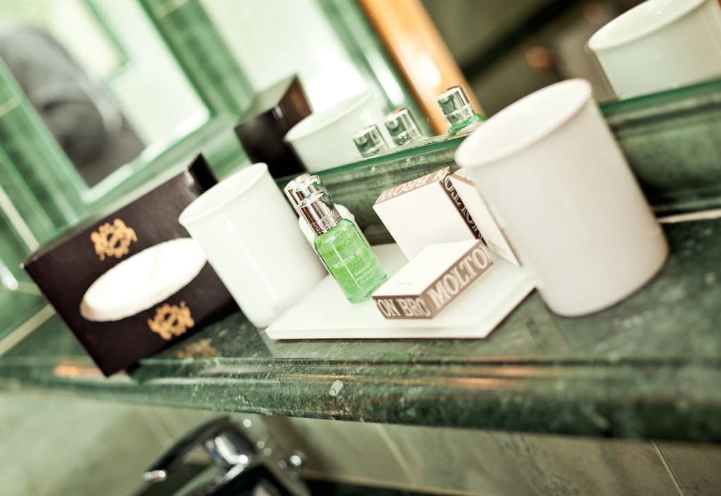 Molton Brown Amenities are available  Dom Pedro Lisboa