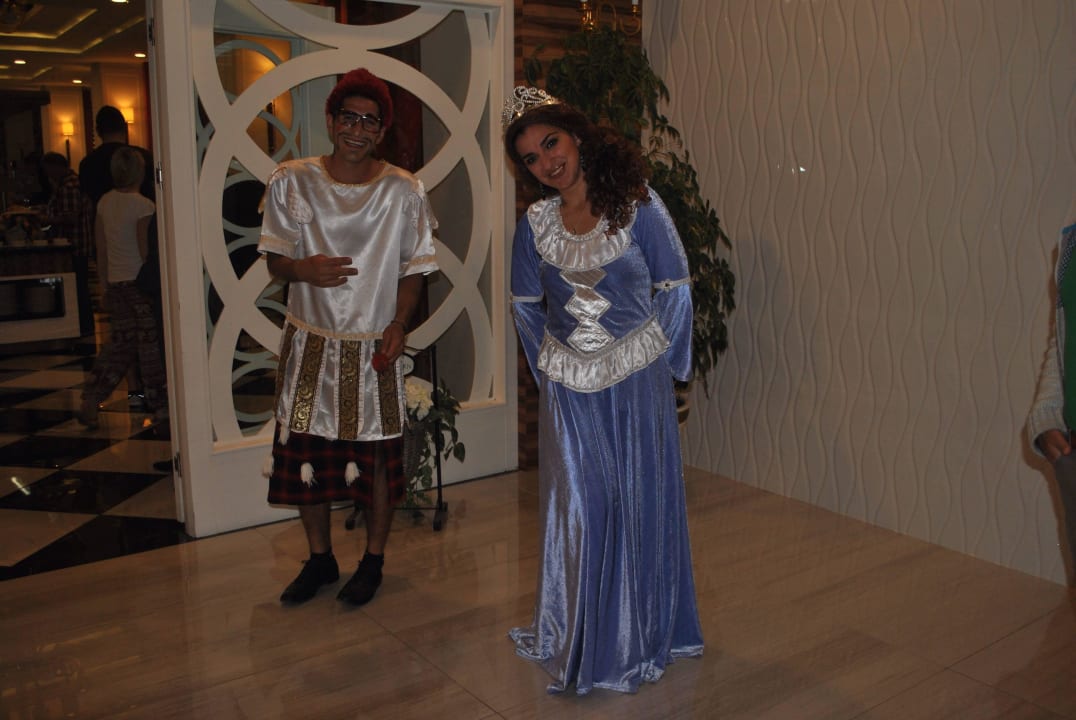 Animateure Hotel Royal Garden Beach