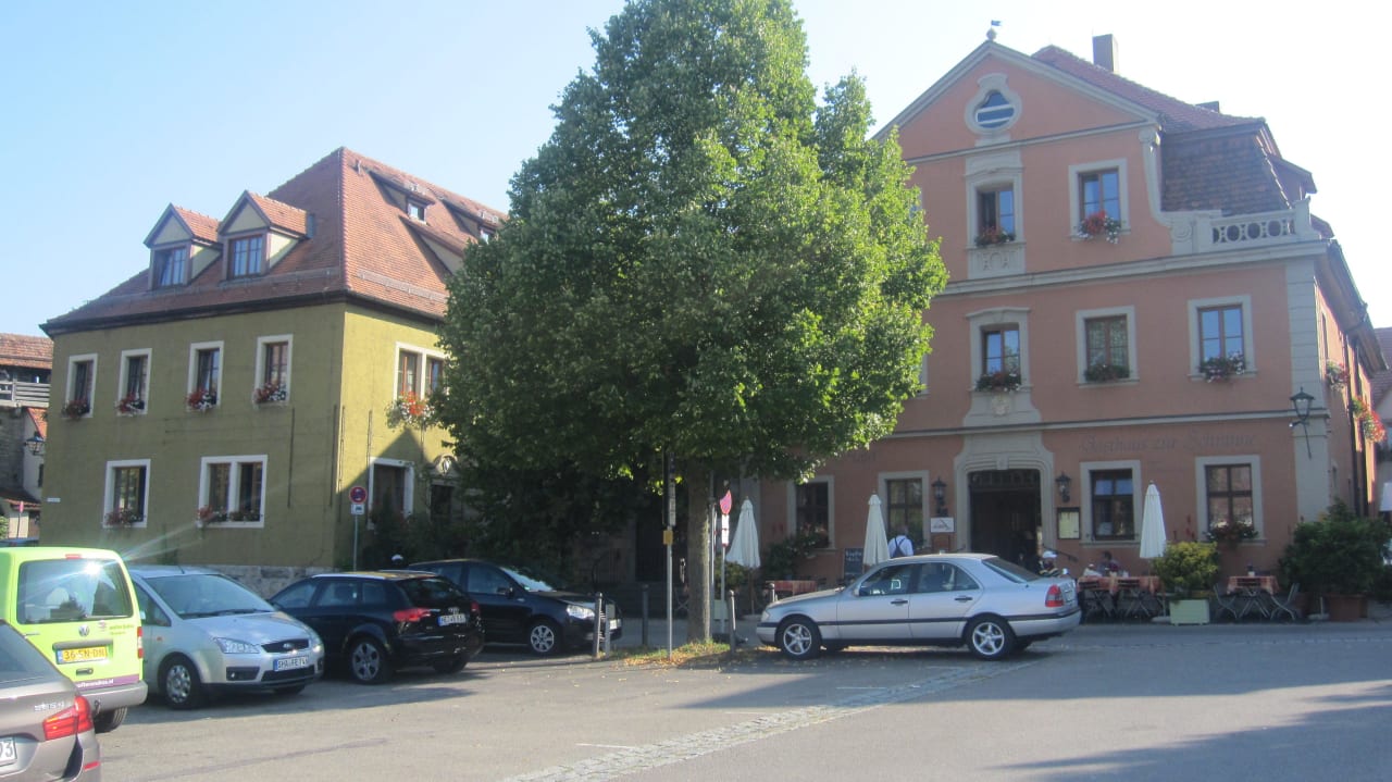 Haupt- und Nebengebäude AKZENT Hotel Schranne