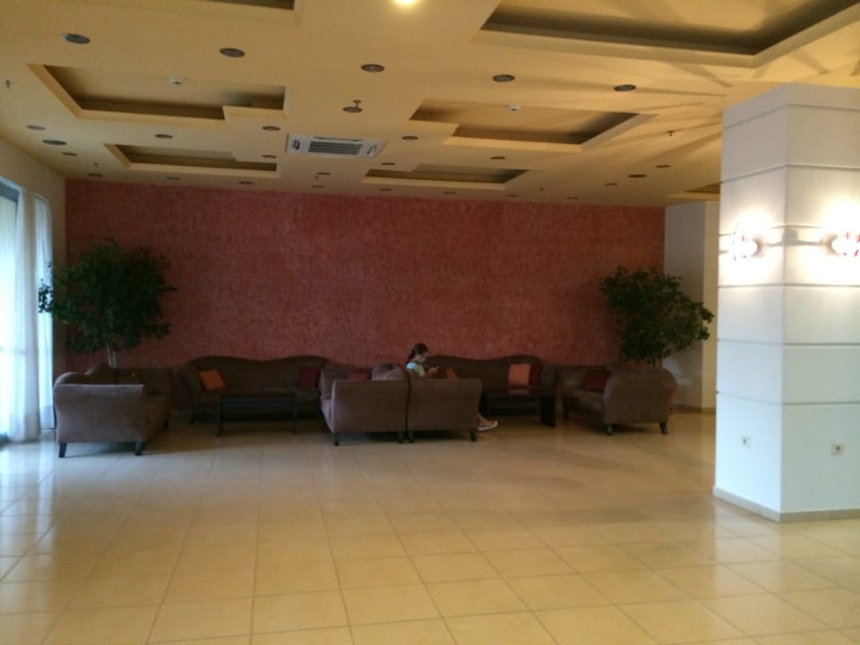 Lobby Hotel Memphis Beach