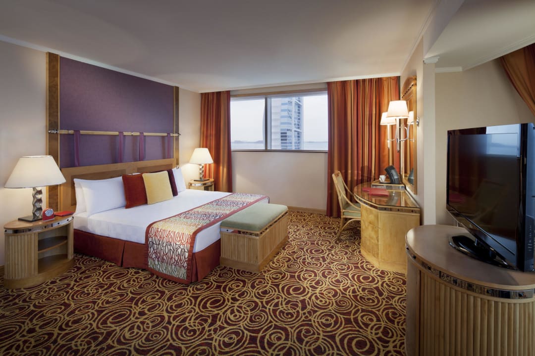 Junior Ocean Suite Jumeirah Beach Hotel