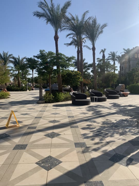 Gartenanlage The Grand Palace - Adults only