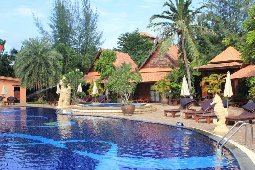 Am Pool, die Poolbungalows Hotel Baan Grood Arcadia Resort & Spa