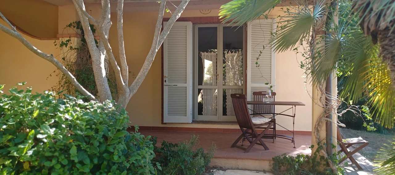 Außenansicht Appartamenti onda etrusca la terrazza sul mare a san vincenzo