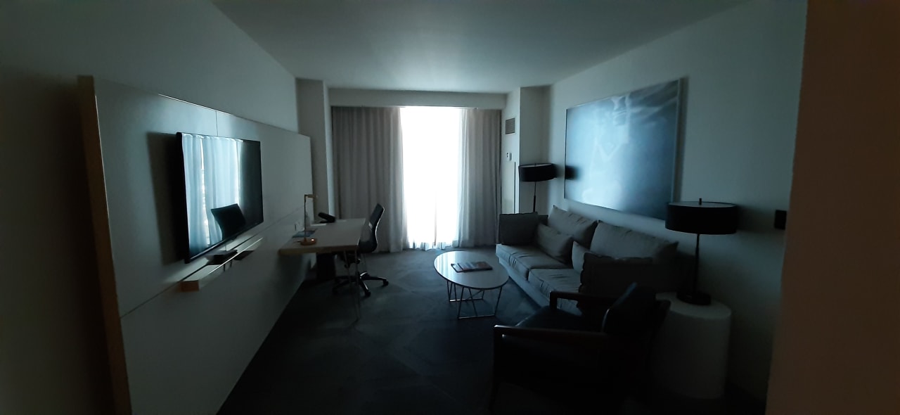 Zimmer Delano Las Vegas at Mandalay Bay