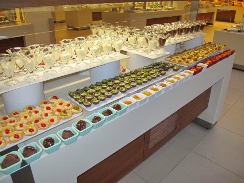 Buffet zum Abendessen Sunis Elita Beach Resort & Spa