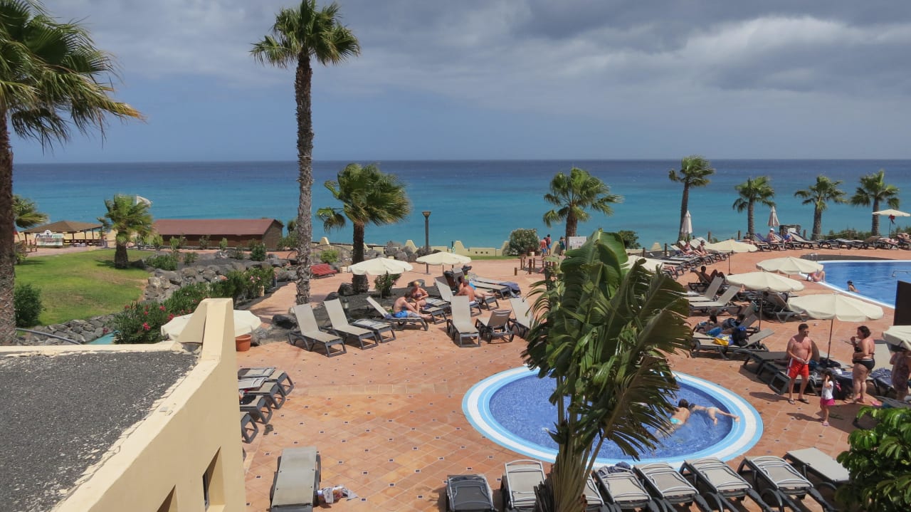 Blick zum Pool H10 Tindaya