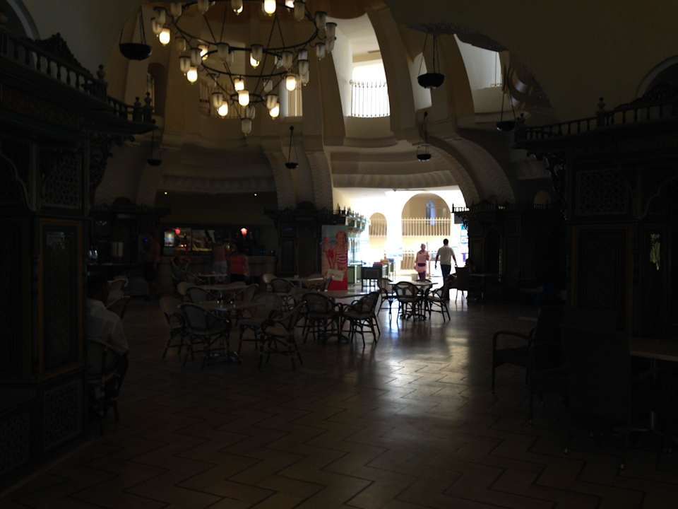 Lobby mit Blick auf Bar Mahdia Beach & Aquapark