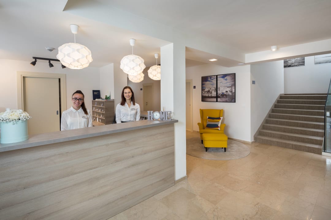 Lobby Villas Arausana & Antonina