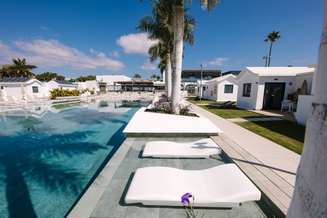 Pool Club Maspalomas Suites & SPA