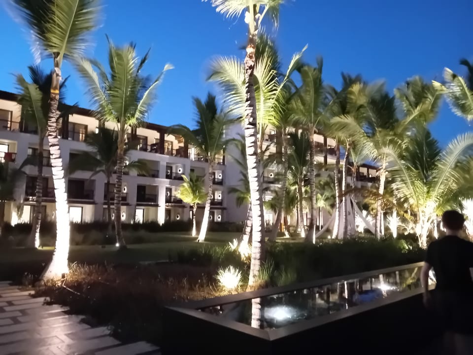 Außenansicht Lopesan Costa Bávaro Resort, Spa & Casino