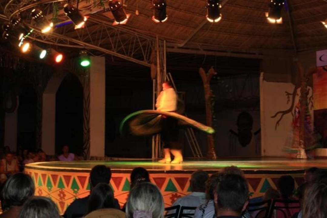 Orientalische Show Pickalbatros Alf Leila Wa Leila Resort - Neverland Hurghada