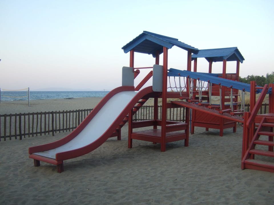 Spielplatz Apollonia Beach Resort & Spa