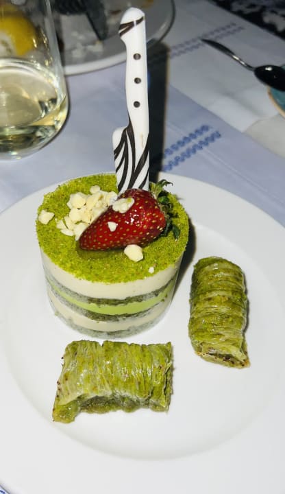 Gastro Rubi Platinum Spa Resort & Suites
