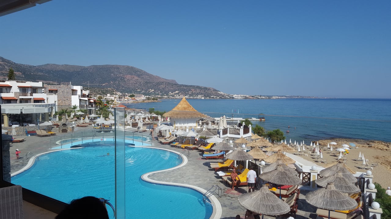 Ausblick Alexander Beach Hotel & Village Resort